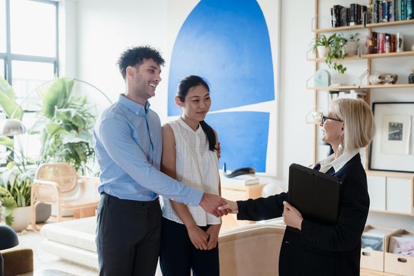 What Opportunities Exist for Growth in UK Business Services?